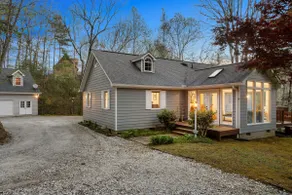 Fontana Lake Cabin | Private Suite, Sleeps 9, Pet- - Image 2