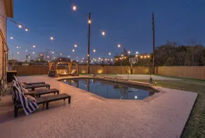 Giddyup Getaway: Western Oasis w/ Pool! 4bd 9 bed# - Image 3