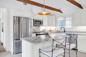 Family Summer Retreat | River Views | Sleeps 10+ - Image 5