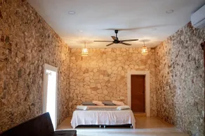Private villa surrounded by animals and nature - Image 5