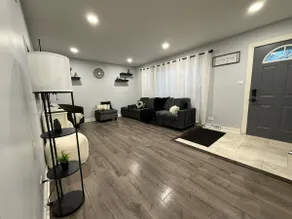 Cute & Cozy Villa Park, IL House Near Best Areas - Image 2