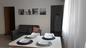 LILIOM Apartment with AC, TV and FREE PARKING space - Image 4