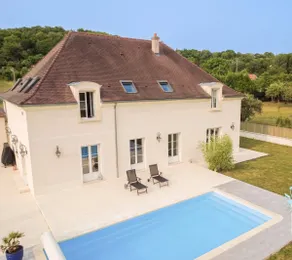 Cozy villa • Jacuzzi • 15 people • 2 hours from Paris - Image 2