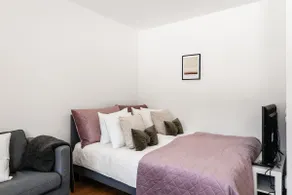 New Stylish Local Apartment in Barkarbystaden - Image 3