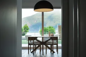 Villa al Porto Lakefront Villa with private garage - Image 4