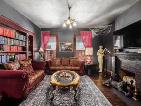 Morticia’s Manor - Image 4