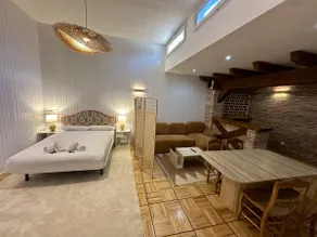 Amazing Apartment - Image 2