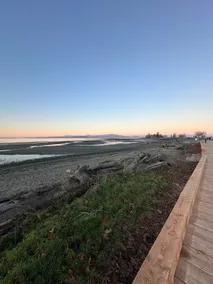 The Coastal Nest – Parksville Beach Getaway - Image 5