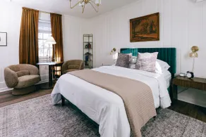 Romantic 1BR Escape|Cozy, Elevated, Unforgettable - Image 2