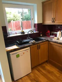 Family Friendly Coastal Retreat with Lovely garden - Image 4