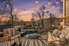 Central 2BR/2.5BA w/ Sauna, Walk to Pearl St - Image 5