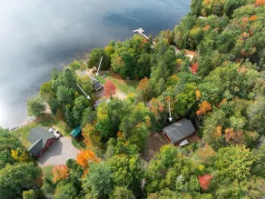 Private Sandy Beach/Sleeps 20/Direct Trail Access - Image 5