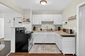 Retreat on the Hudson - Image 5