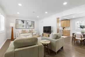 KC Home by Stadiums | 3 Kings 1 Queen w/ Game Room - Image 2