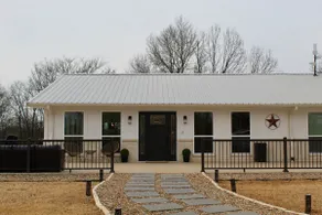 Cozy & Fun Getaway by Casino & Lake Texoma - Image 2