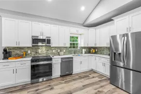 Modern 3BR | King Bed | 10 min to HighPoint Market - Image 4