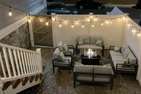 Free Parking | Sleeps 10 | 3BD 3BA + Amenities - Image 2