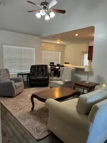 House at Lincoln Road 3 Bedr-3 Qbed & 2 Full Bath. - Image 3