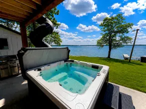 Lake Cabin- HotTub, Slide, PickleBall, Ice Baths - Image 5