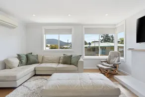 Cozy Pet-Friendly Home, Glenorchy - Image 2