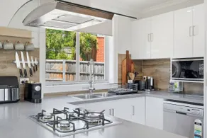 Cozy Pet-Friendly Home, Glenorchy - Image 5