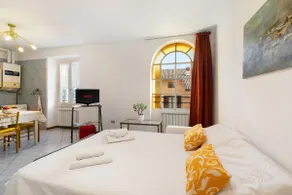 Mountain View Retreat near Lake Como and Fast WI-FI - Image 2