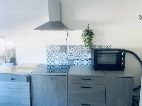 Comfortable and fully equipped 41 m² (441 sq ft) apartment (1 bedroom) - Image 3