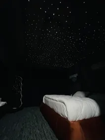 Lux StarLight Condo | 55’ LED | Self-Check In - Image 2