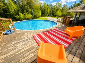 Serene Woodland Stay, Outstanding Comfort & Style - Image 5