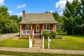 4 bedrooms at Tysons 20 min to Ronald Reagan - Image 4