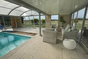 Domaine de la Chesnaie - Piscine couverte - Image 3