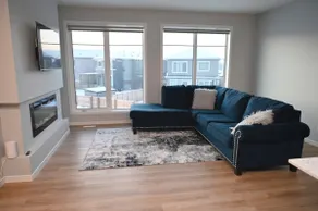 Luxury 4BDR SW Edmonton Hideaway | Entire Home - Image 2