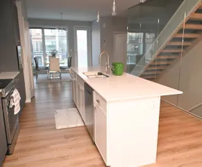 Luxury 4BDR SW Edmonton Hideaway | Entire Home - Image 3