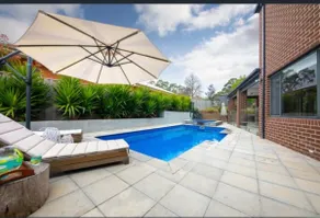 Luxury group retreat Sleeps 13 Macedon Ranges - Image 2