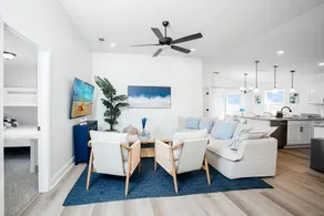 Brand-New Designer Home • 10 Min to Navarre Bch - Image 3