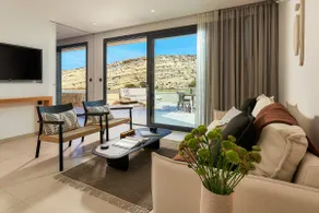 Secret Cave Villa - Image 2