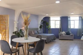 feel at home - Image 2