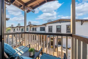 Rare Luxury Choice | 3-BR NEW Pasadena, 5 mins from Old Town - Image 2