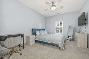 Urban 2BR 2King Bed DT Pool/Gym/Parking - Image 3