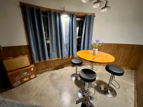 The Nut Houses – Cabin B - Image 5