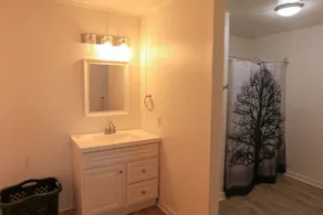 Lakefront Cabin - 2 Queen / Full Bath - Image 5