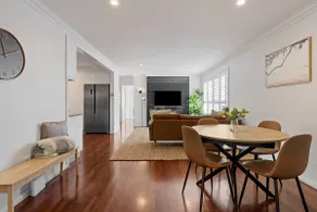 Urban Chic | Spacious City Escape + Parking - Image 3