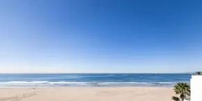 OCEAN-FRONT | Beach/Strand | 2-KING & 2-QUEEN Beds - Image 2