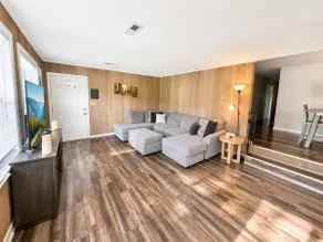 Hot Tub Hideaway | 15 mins to Chatt |Dog Friendly - Image 2