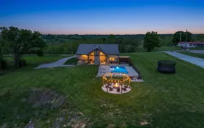 Sleeps 30 | 2 Pools | Pickleball Court | 2 Homes - Image 4