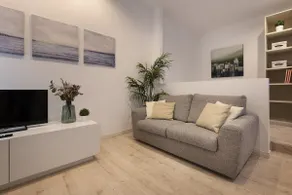 Milly's little house - Image 2