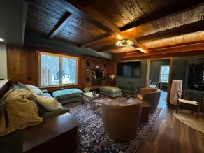 Lucky Ridge Retreat - Image 5