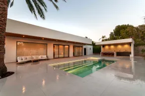 Villa Adriano by PalmSuites - Image 3