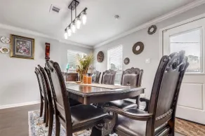 Beautiful, spacious, and clean house! - Image 3