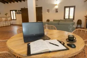 Cerro Caña: Private Hilltop Property with Pool and Views - Image 5
